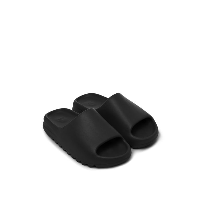 YEEZY SLIDE SANDAL BLACK SIZE 8 - Image 1