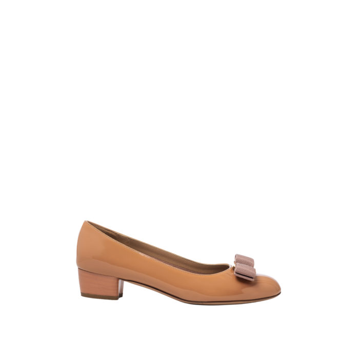 SALVATORE FERRAGAMO VARINA BOW BALLET NUDE PATENT HEELS 3CM SIZE 5/35 - Image 2