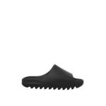 YEEZY SLIDE SANDAL BLACK SIZE 8 - Image 2