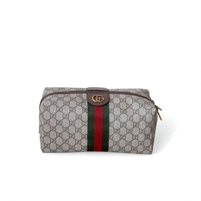 GUCCI SAVOY GG SUPREME POUCH CLUTCH - Image 1